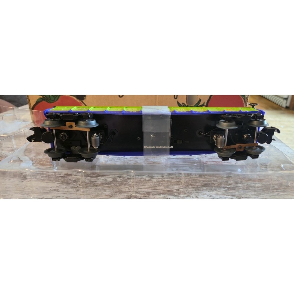 Lionel 6-37082 Peanuts Trick-or-Treat Animated Gondola O Gauge - NIB - Picture 10 of 15